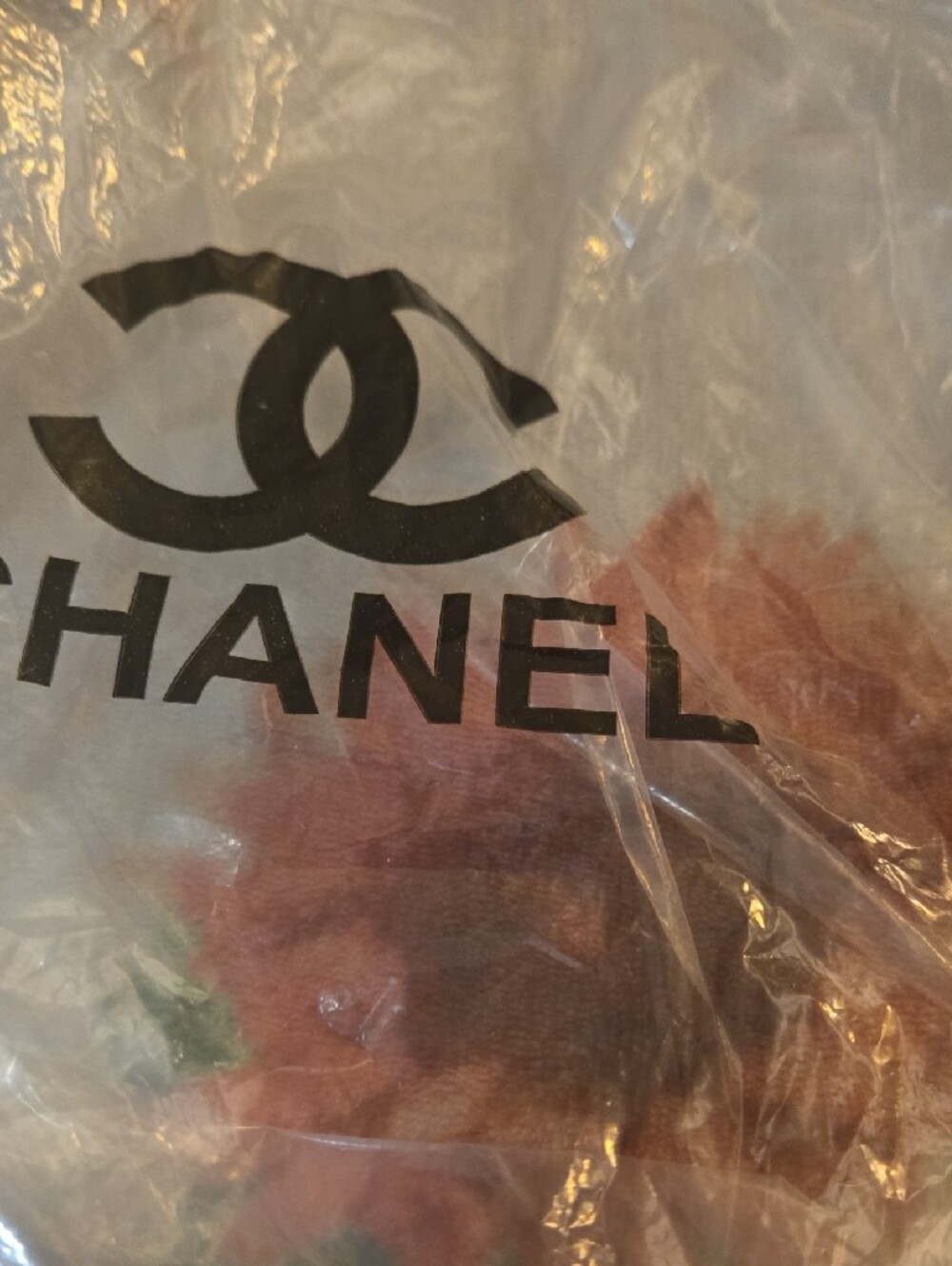 CHANEL Luxurious Pale Pink Quilted Knit Super Soft Beanie with CC Emblem - Picture 4 of 5